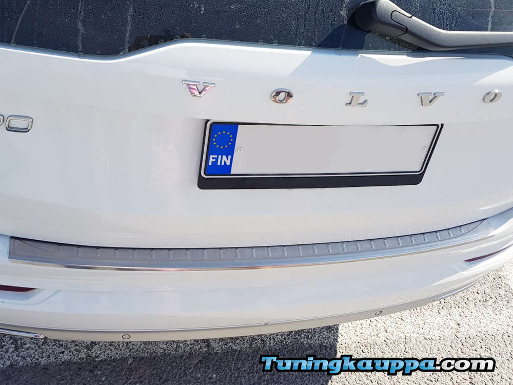 Volvo XC90, takapuskurin suojalista