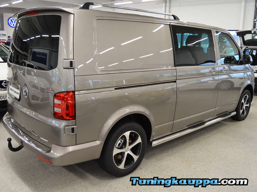 VW Transporter T5 / T6, kylkiputket askelmilla (pitkä)