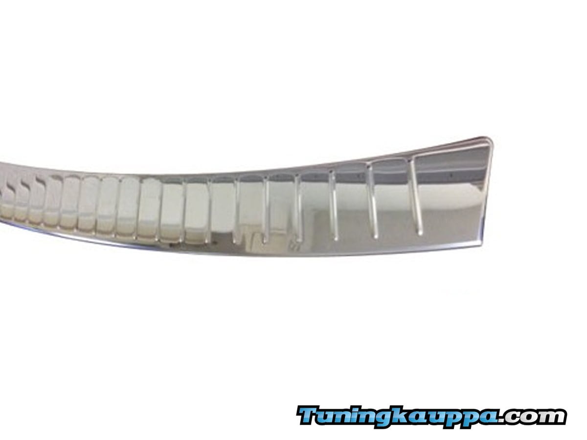 BMW X5 (E70), takapuskurin suojalista