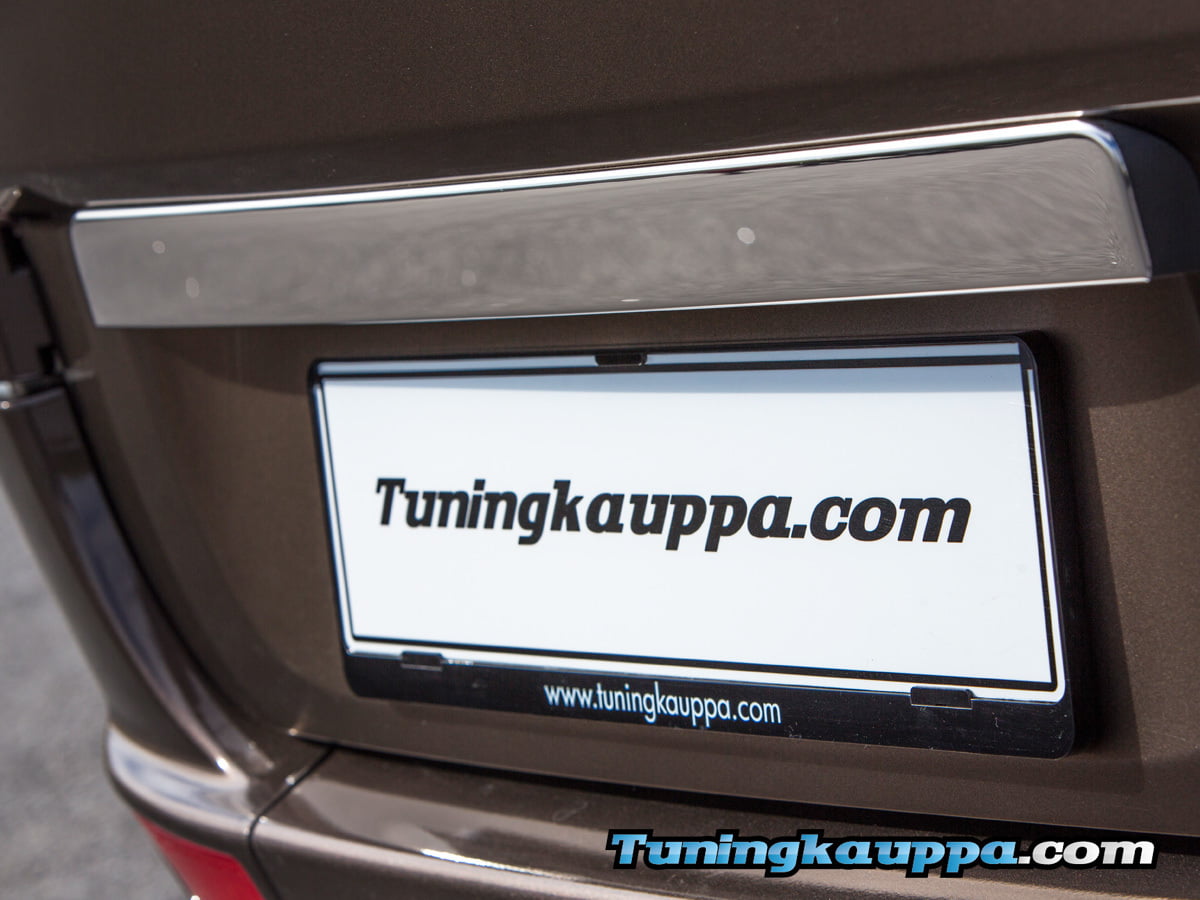 MB Sprinter W906 / VW Crafter, Omtec krominen takaoven lista