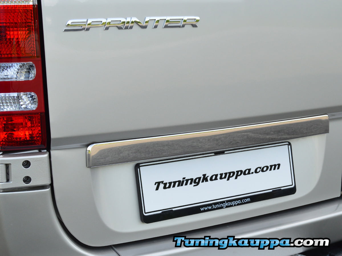 MB Sprinter W906 / VW Crafter, Omtec krominen takaoven lista