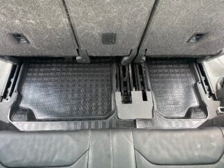 Skoda Kodiaq 3. penkkirivin jalkatilan matot (7-paikkainen auto)