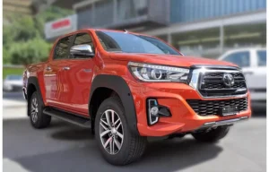 Toyota Hilux lokasuojan kaarilevikkeet (2021-2024)