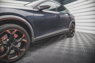 Cupra Formentor Maxton design sideskirt
