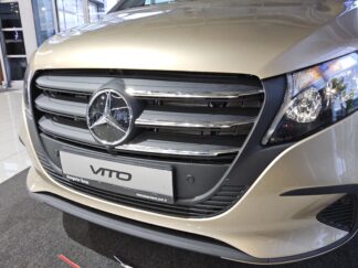 MB Vito w447 maskin kromisarja