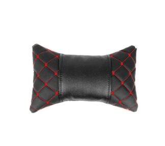 NIskartyyny punainen autoon