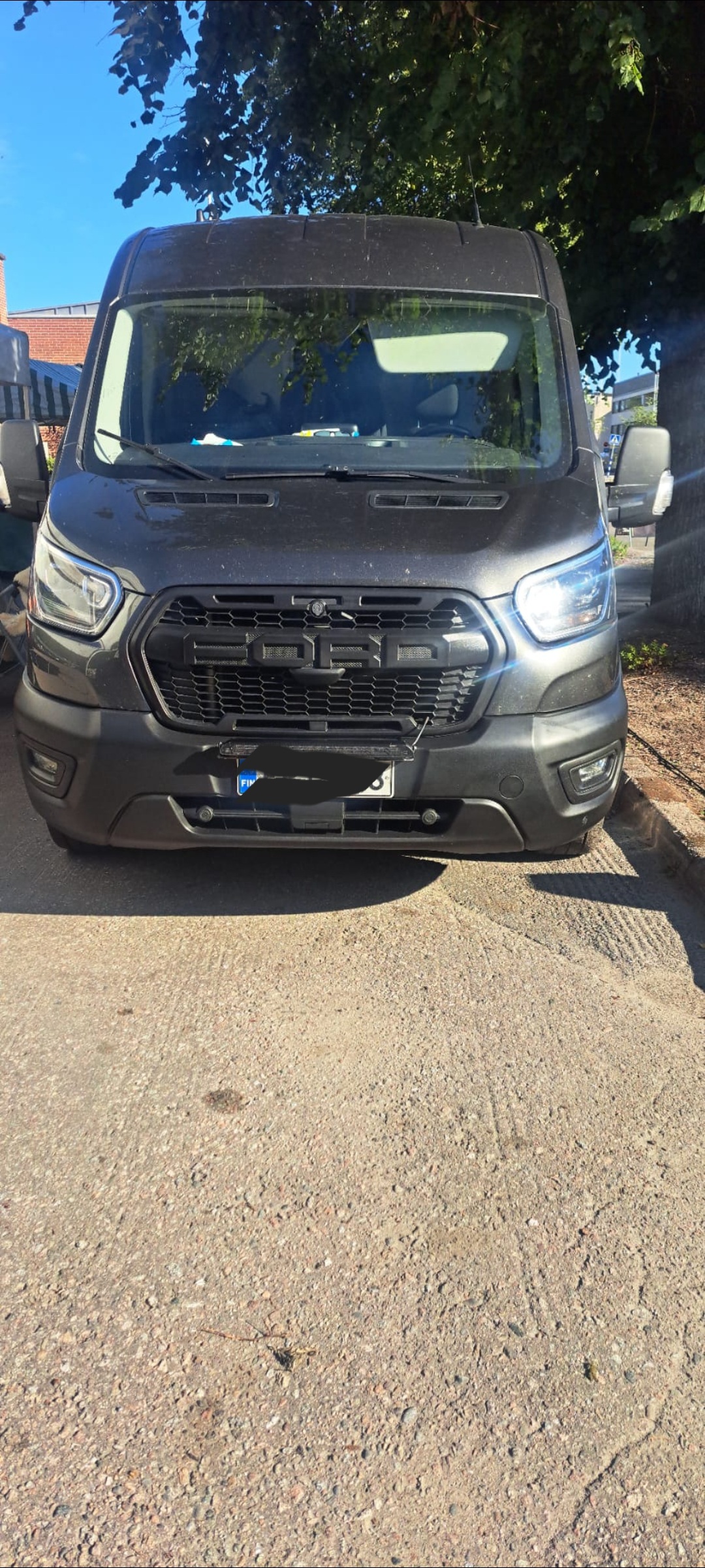 Ford Transit Van Trail -maski photo review