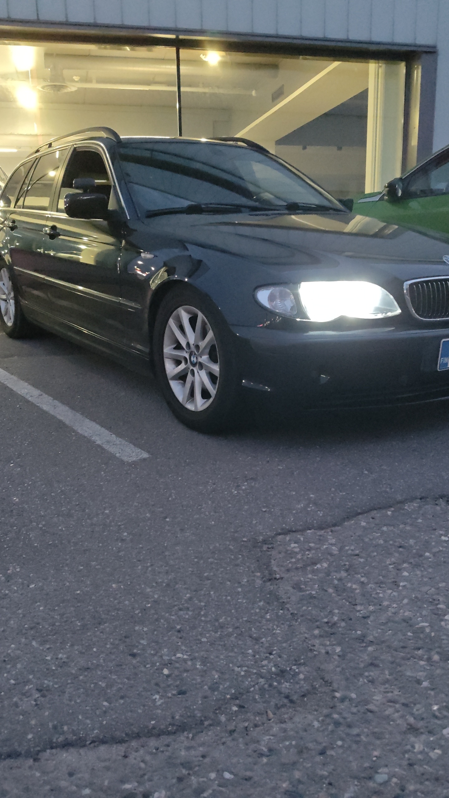 Click to view full screen BMW E46, JOM Blueline Coilover alustasarja photo review