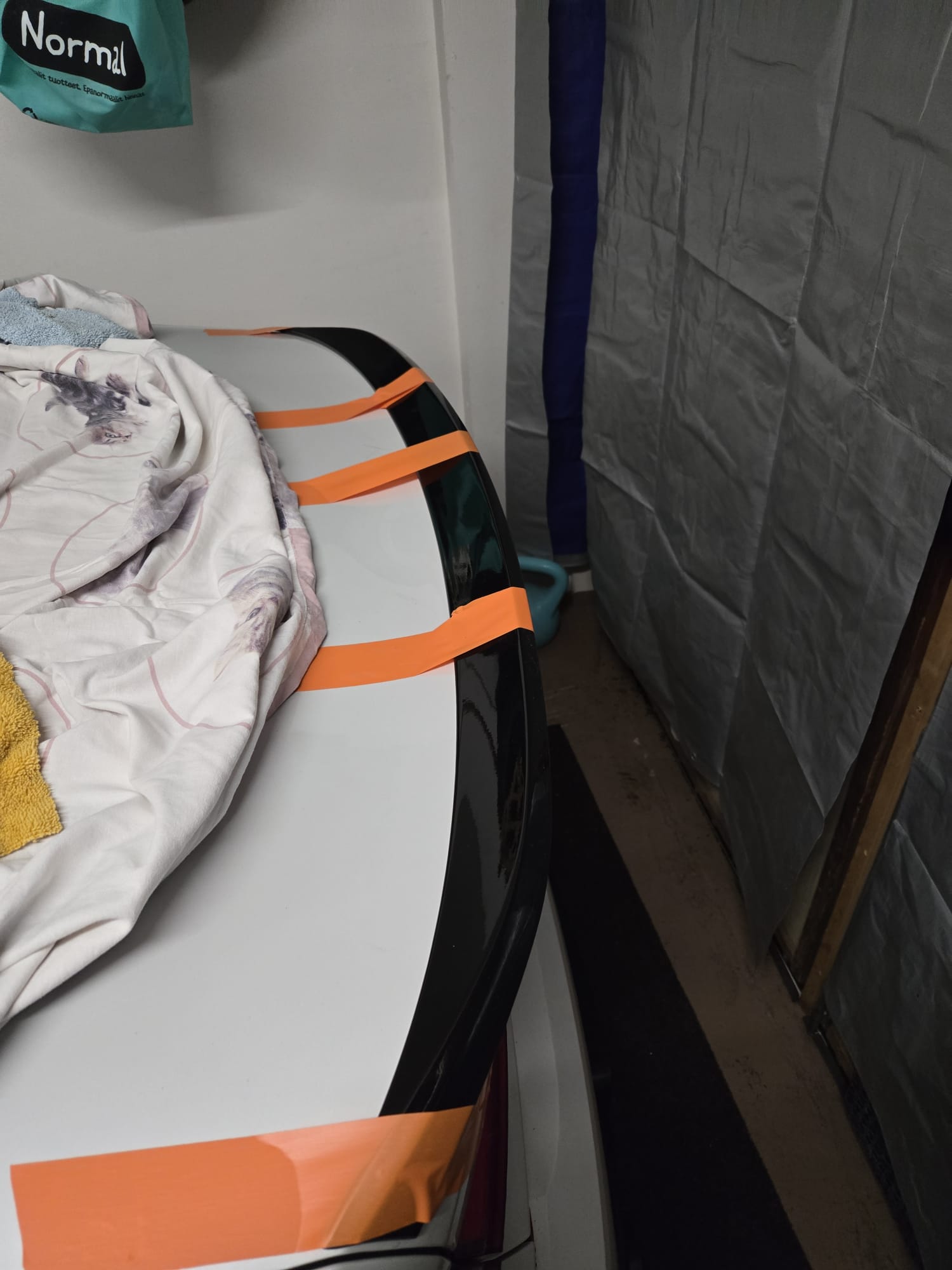 Bmw G20 M-Look kiiltävän musta takaspoileri photo review